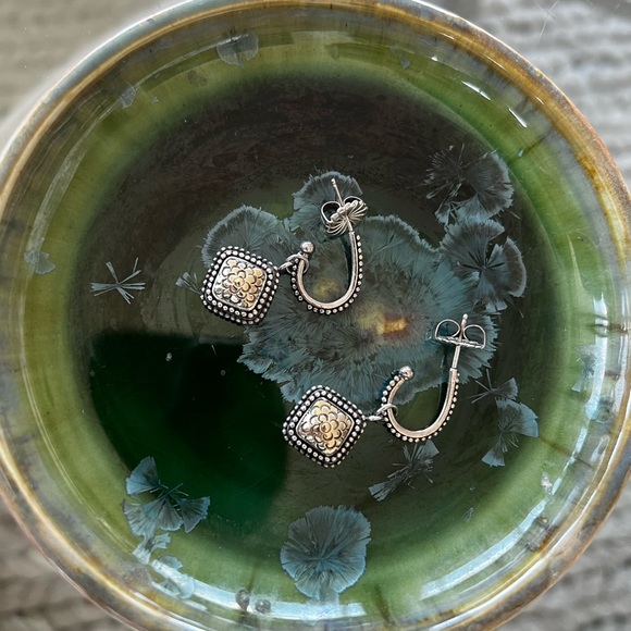 John Hardy 18k gold and silver dot drop earrings - Picture 2 of 11